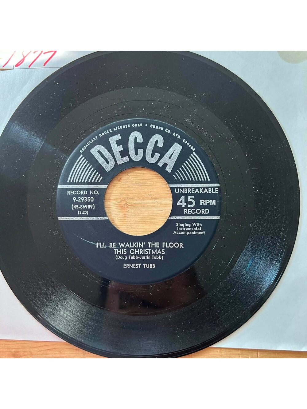 Ernest Tubb - I'll ne Walkin' the Floor this Christmas 45rpm VG+ R08